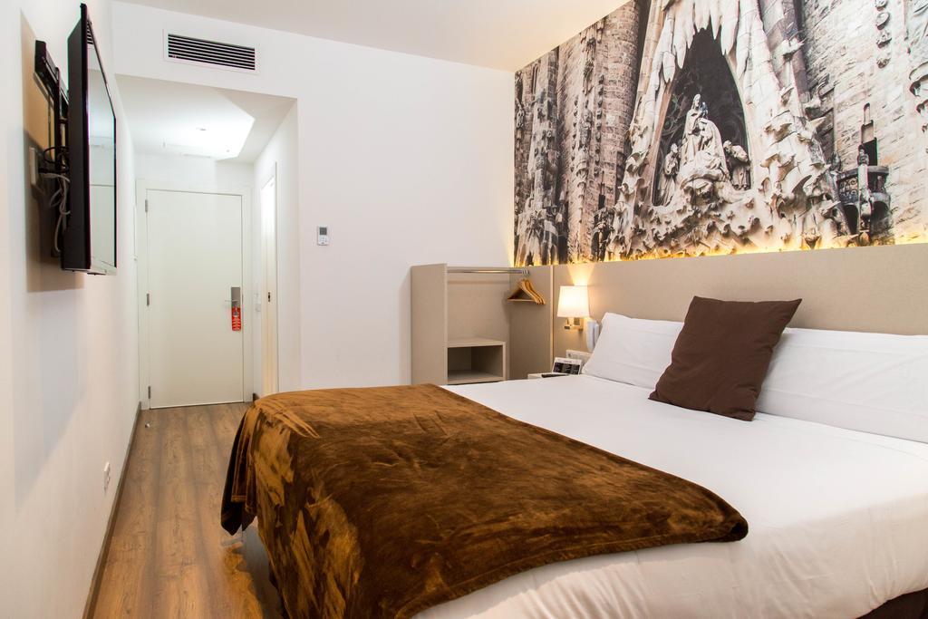 Hotel Bestprice Gracia Barcelona Buitenkant foto