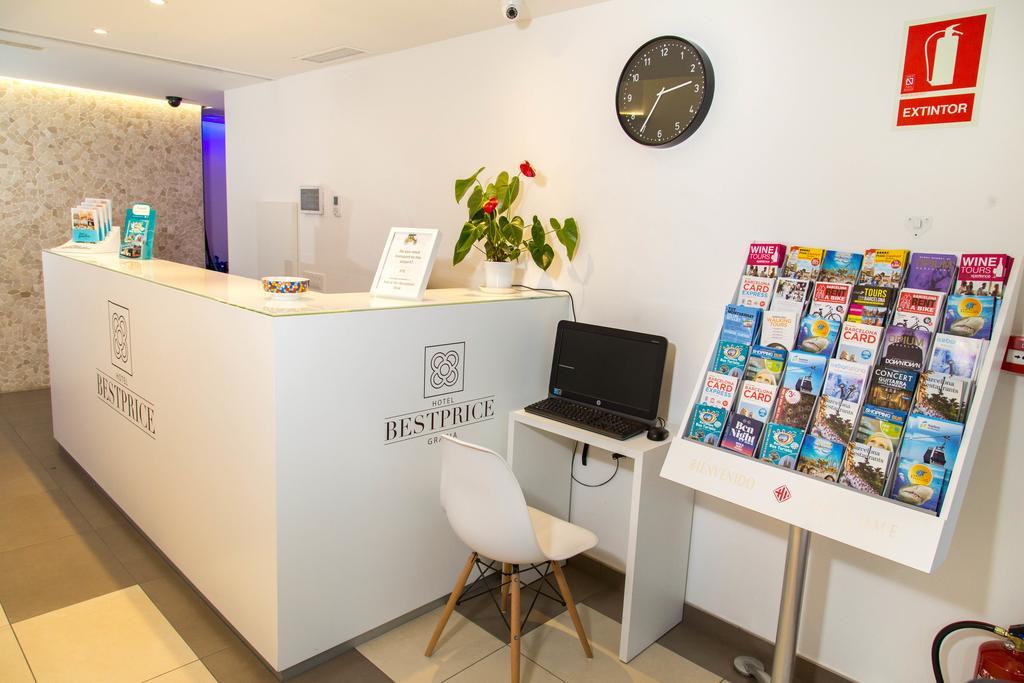 Hotel Bestprice Gracia Barcelona Buitenkant foto